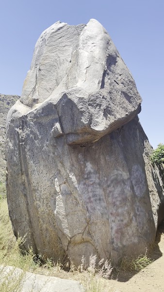 Climbers Loop North Trailhead