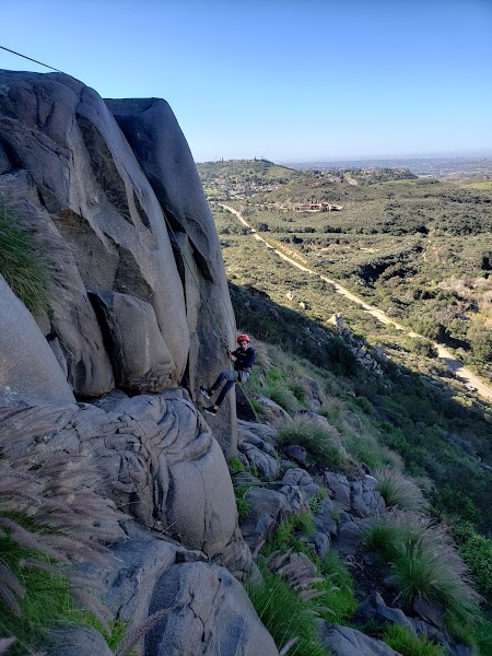 Climbers Loop South Trailhead