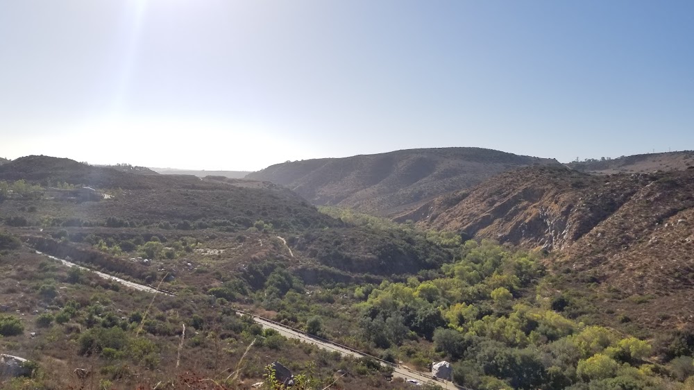 Climbers Loop South Trailhead