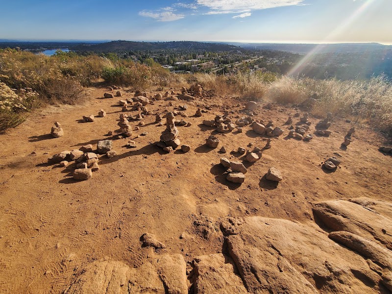 Cowles Mountain Trailhead