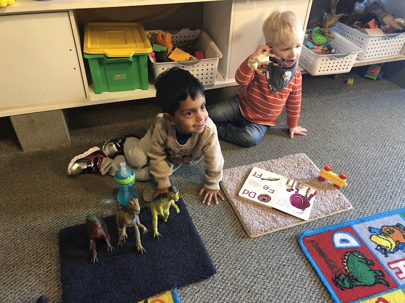 DayCare/Riffi's Montessori Day Care