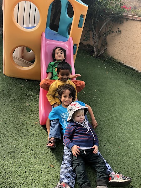 DayCare/Riffi's Montessori Day Care