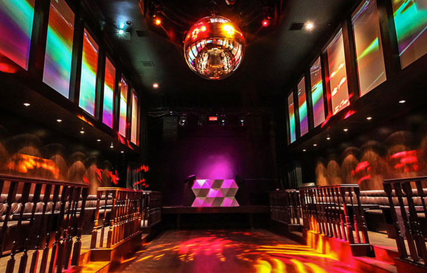Discotech VIP Nightclub & Dayclub Bottle Service & Guest List Promoters