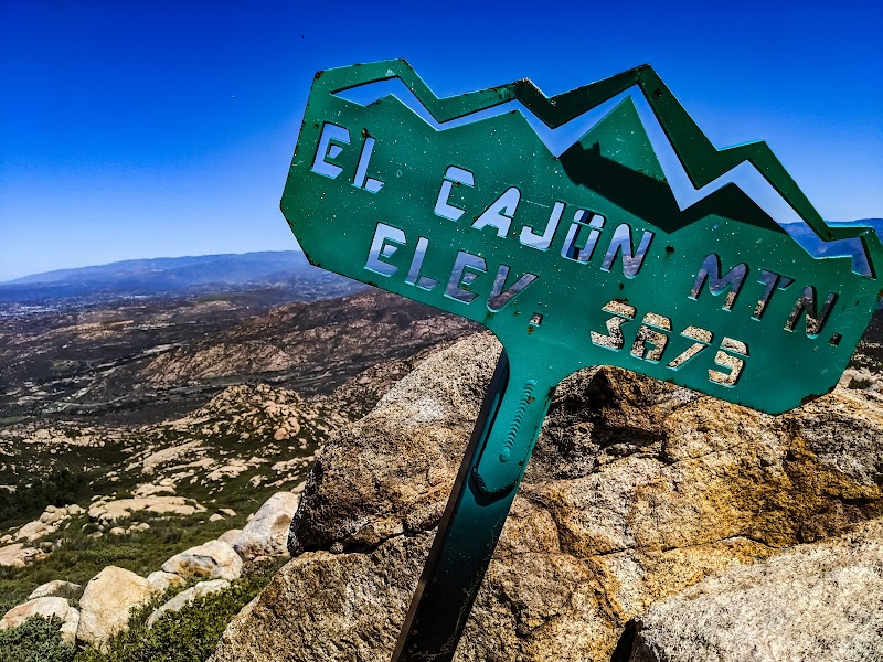 El Cajon Mountain / El Capitan Preserve Trailhead