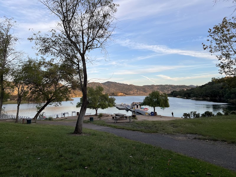 Escondido Dxon Lk Rngr Stn