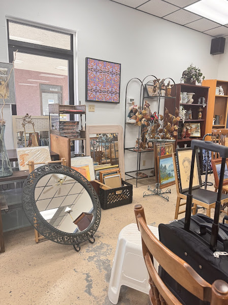 Frugal Coyote Boutique & Resale Shop