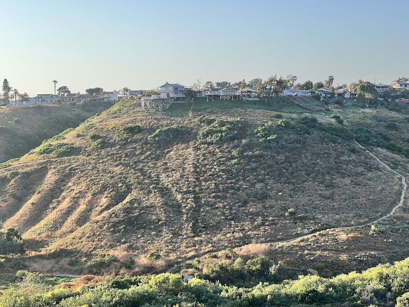 Gardena Loop Trailhead