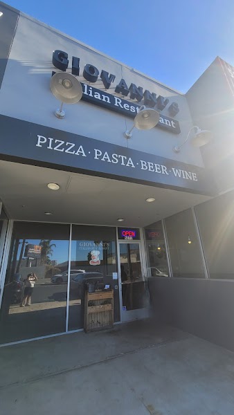 Giovanni's Italian Restaurant