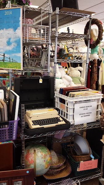 La Mesa Thrift Store