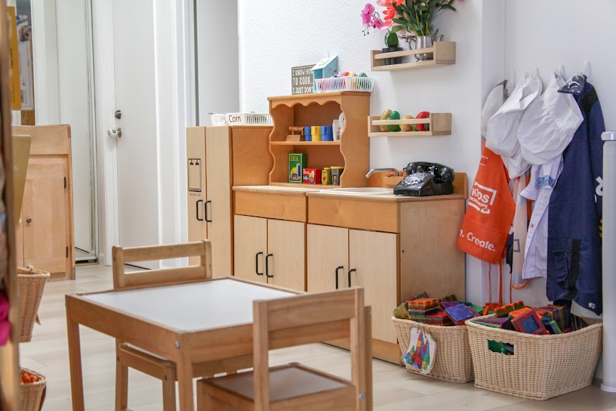 Little Dancing Hands Childcare