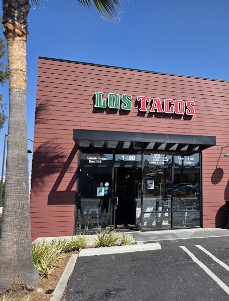Los Tacos