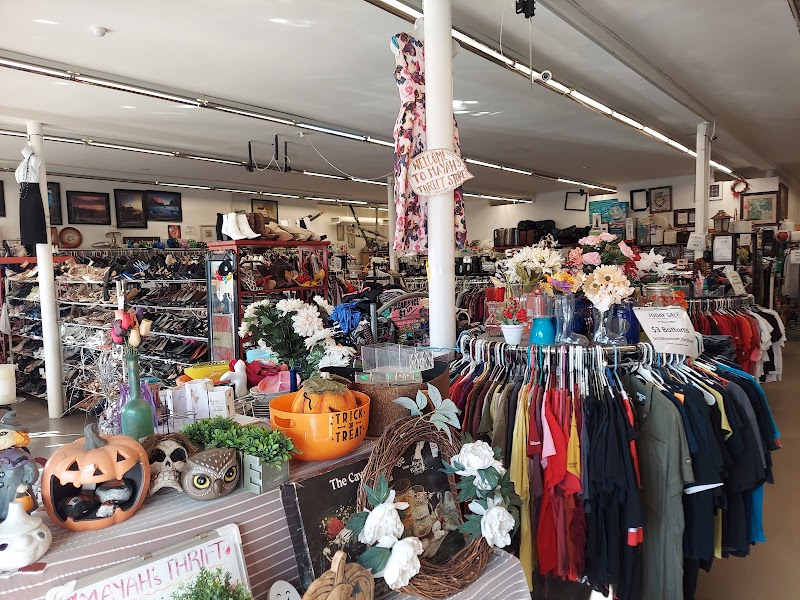Mayah's Thrift Store