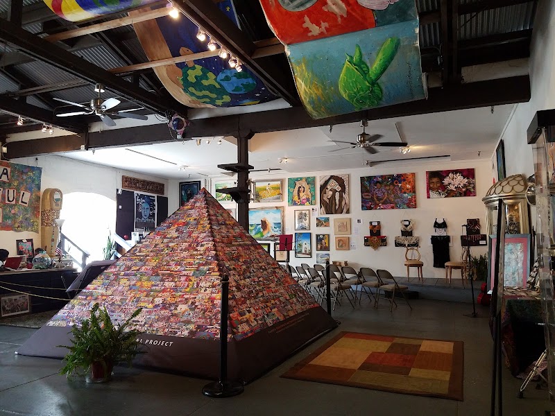 Muramid Art Studio of Joanne Tawfilis