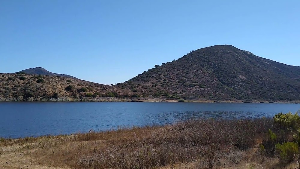 North Shore Lake Hodges Trailhead