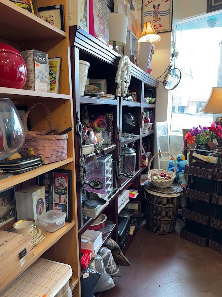 OB Thrift Store & Vintage Clothing