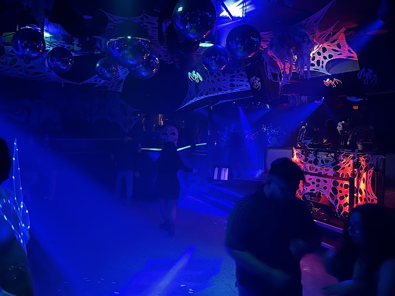 Onyx Room