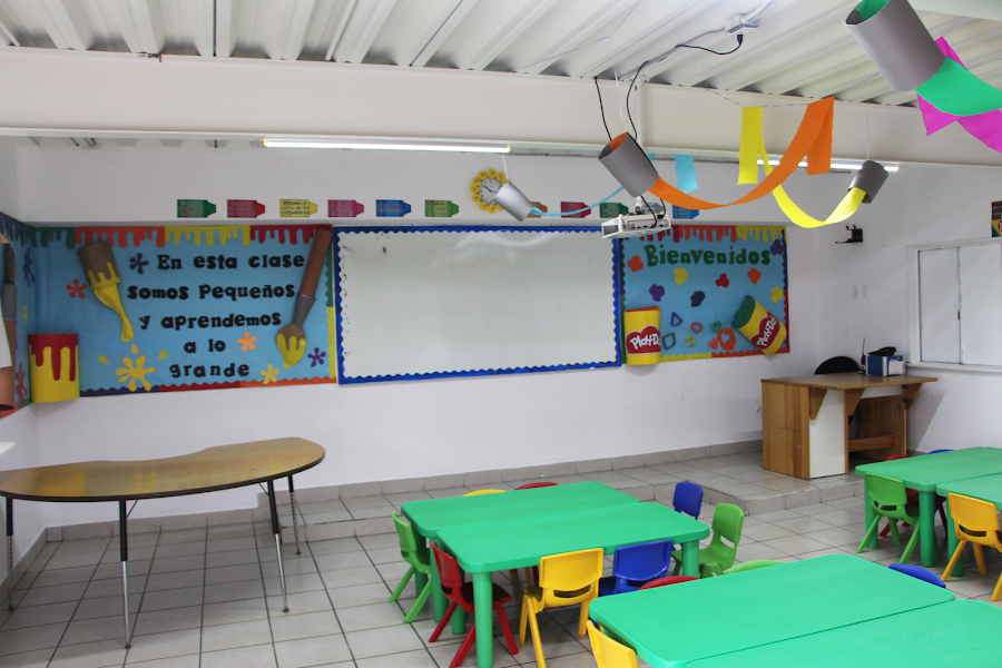 Playas Elementary & Kindergarten School