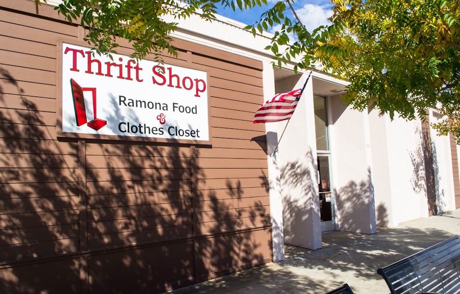 Ramona Food and Clothes Closet