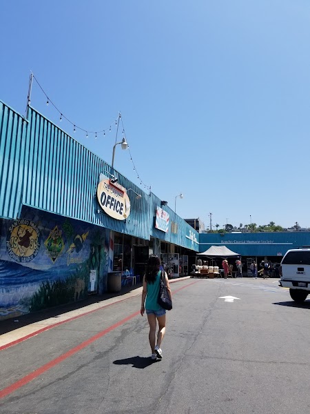 Rancho Coastal Humane Society Thrift Shop