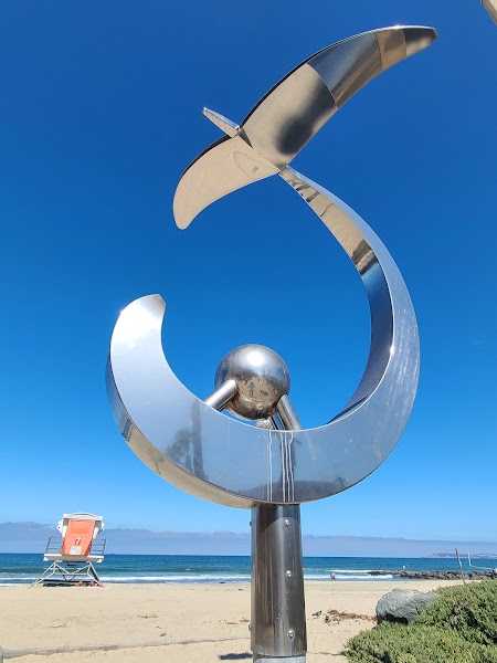 Sea & Sky Statue