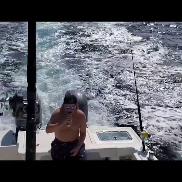 Single Fin Sport Fishing