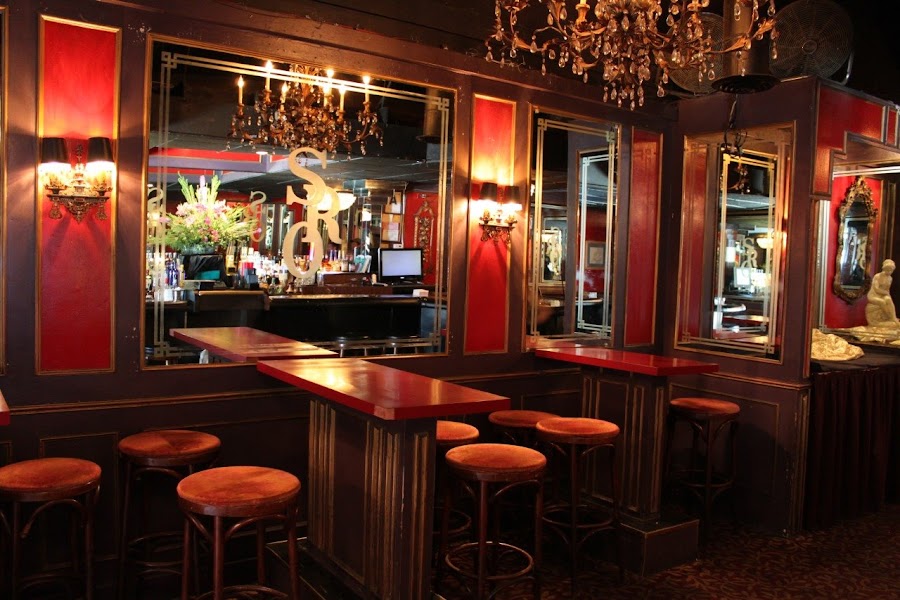 SRO Lounge