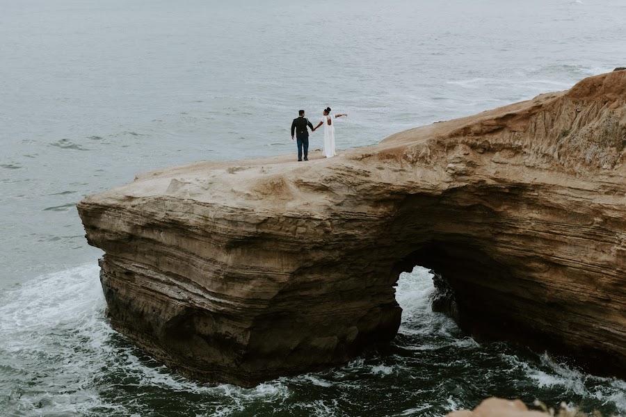 Sunset Cliffs Beach