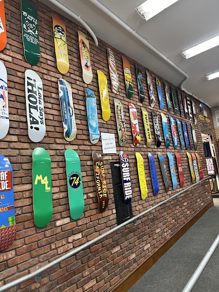Surf Ride Boardshop