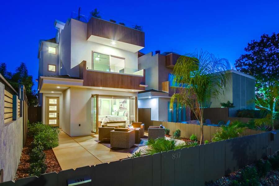 Surf Style Vacation Homes