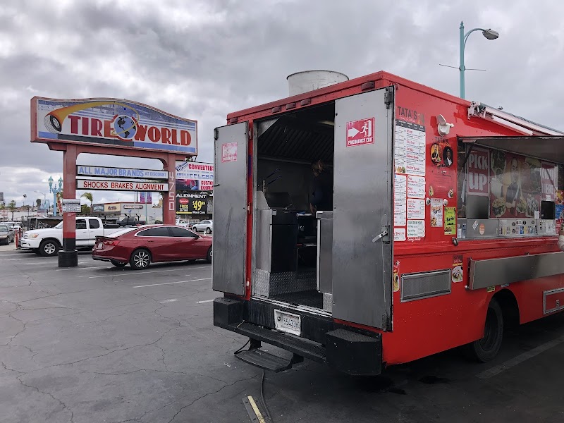Tata’s Tacos y Tortas