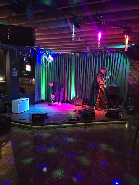 The Salty Frog Bar