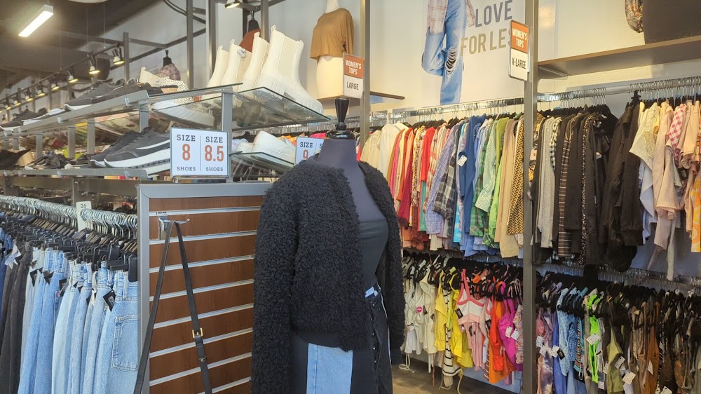 Uptown Cheapskate Carlsbad