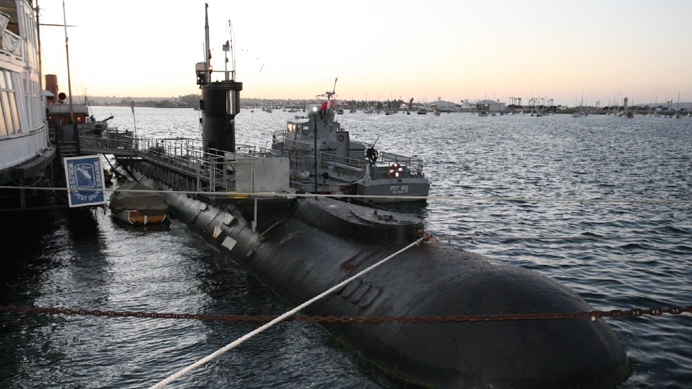 USS Dolphin