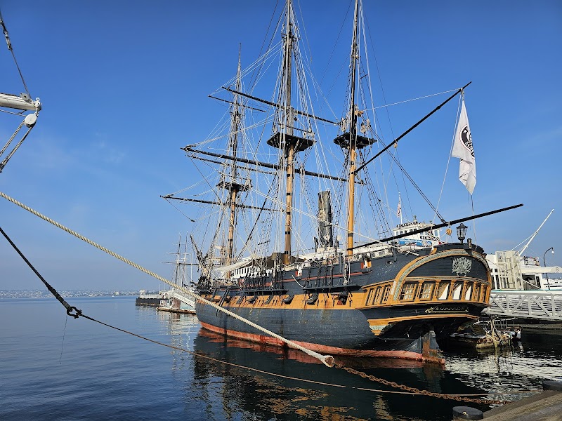 USS Dolphin