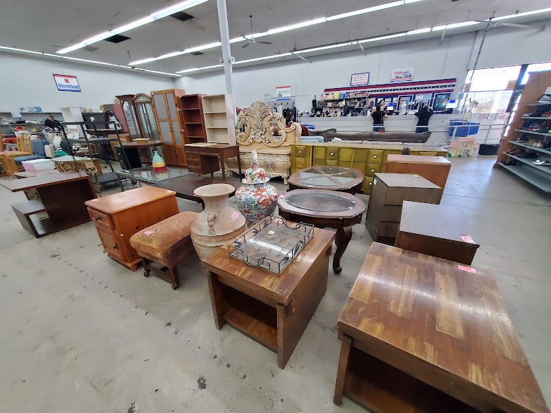Veterans Thrift Store