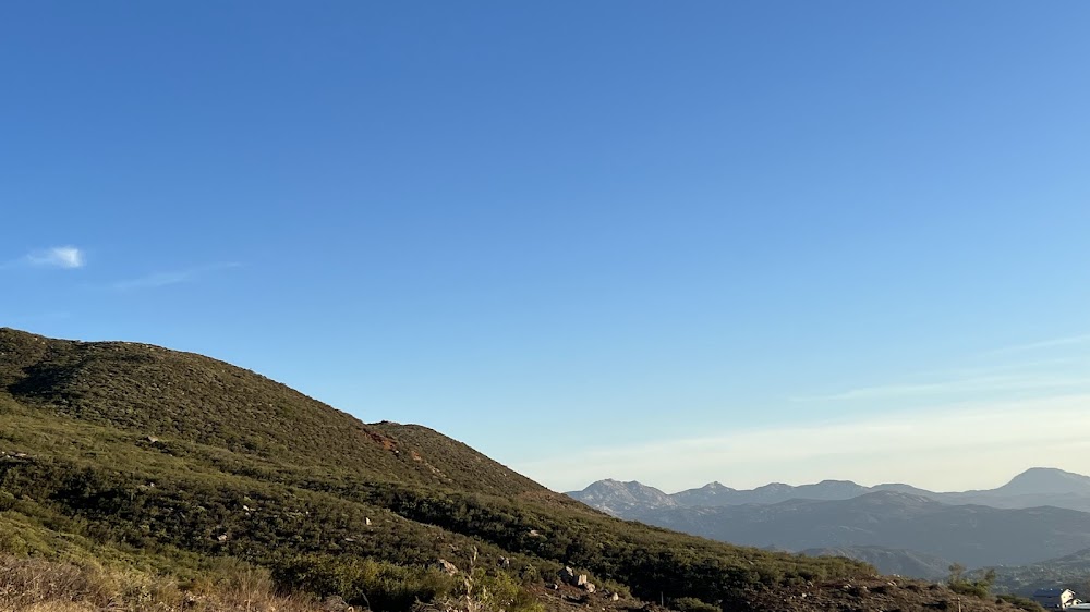 Viejas Mountain Trailhead