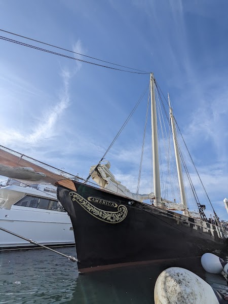 Yacht America