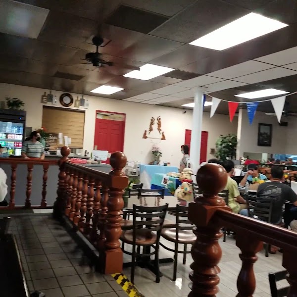 Zarlitos Family Restaurant
