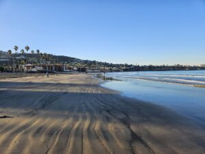 Best Beaches for Swimming in San Diego: Calm Water, Lifeguards & Warmest Spots